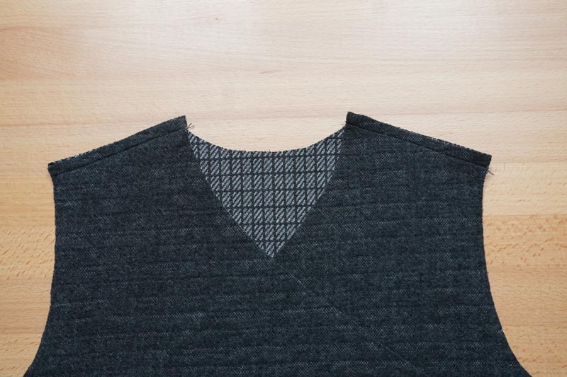 Jak ušít cardigan (návod a střih)