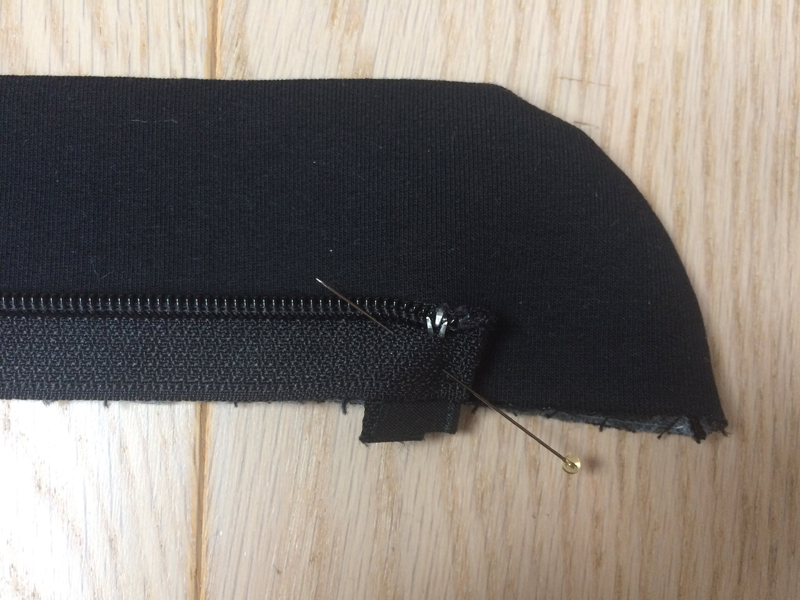 Dámská mikina (střih a návod na šití)