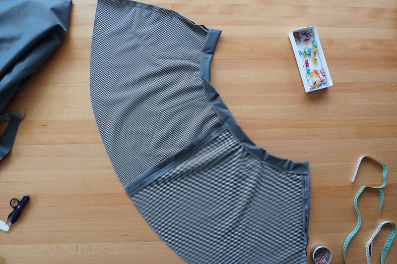 Návod jak ušít dámskou zimní sukni - vypracování pásku sukně