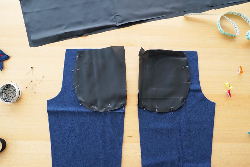 Střih a návod jak ušít dětské oteplováky - kapsy