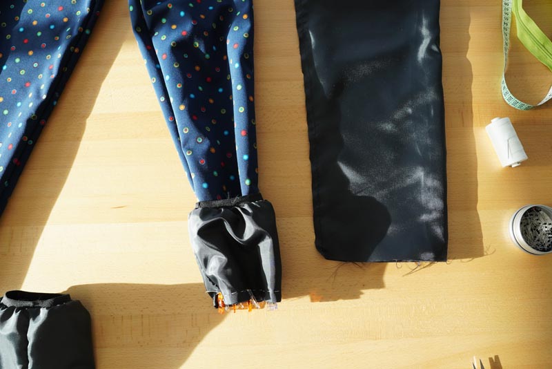 Střih a návod jak ušít dětské oteplováky - nohavicové díly do gumy