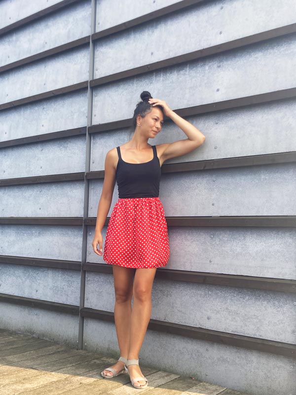 Jak ušít jednoduchou dámskou sukni bez střihu