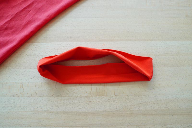 Střih a návod jak ušít jednoduché dámské kalhoty do nápletu - našití nápletu do pasu