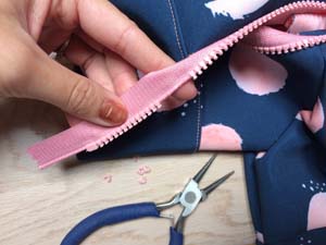 Jak ušít dětský kabátek HELLO DOLLY