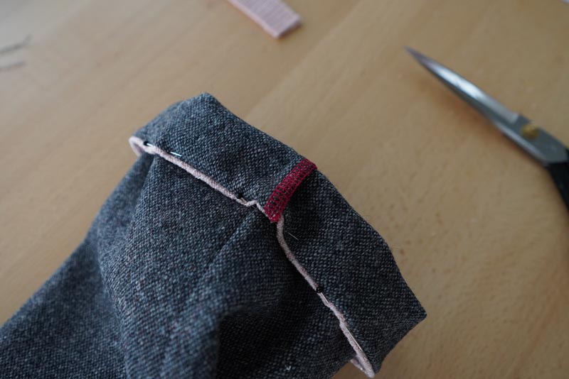 Jak ušít ozdobnou manžetu kalhot s paspulkou