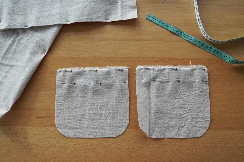 Střih na dámskou zástěru zdarma + návod na šití krok za krokem: Kapsa