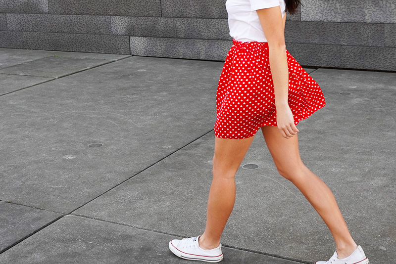 Jak ušít jednoduchou dámskou sukni bez střihu