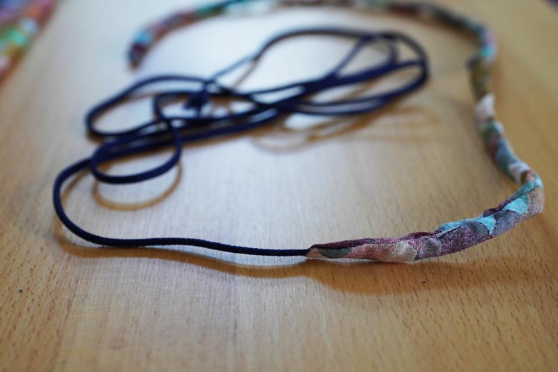 Jak ušít dámské maxišaty - špagetová ramínka