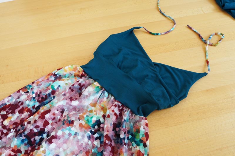 Jak ušít dámské maxišaty - sukně