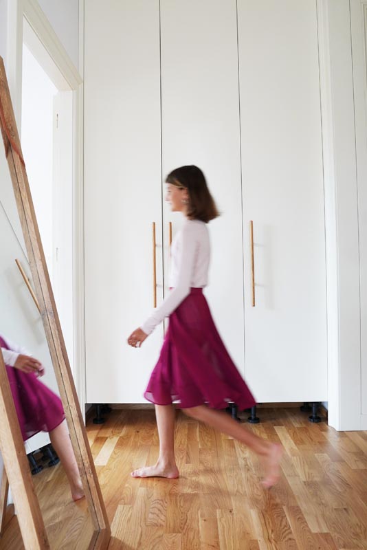 Střih na dětskou zavinovací sukni + návod jak ušít dětskou sukni