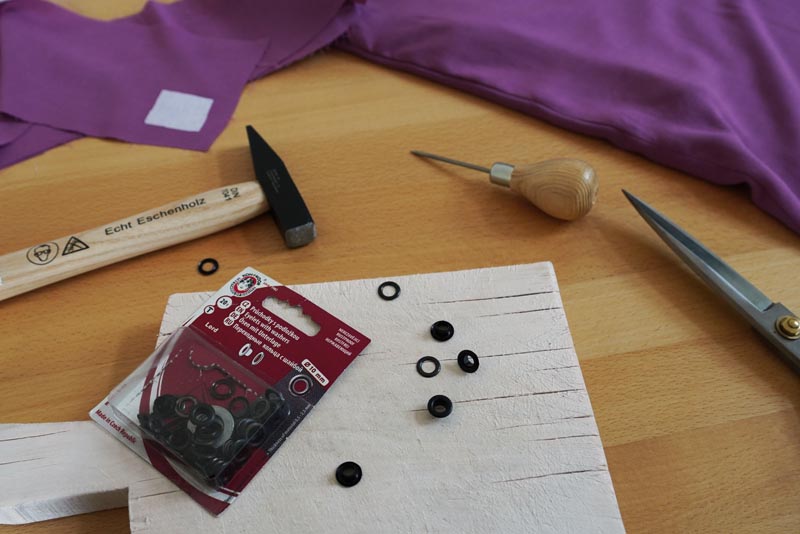 Jak ušít jednoduché dámské široké letní kalhoty s rozparkem - průchodky v pásku (pasovém límci)