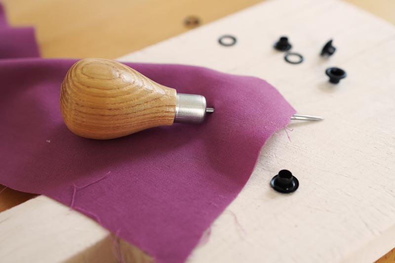 Jak ušít jednoduché dámské široké letní kalhoty s rozparkem - průchodky v pásku (pasovém límci)