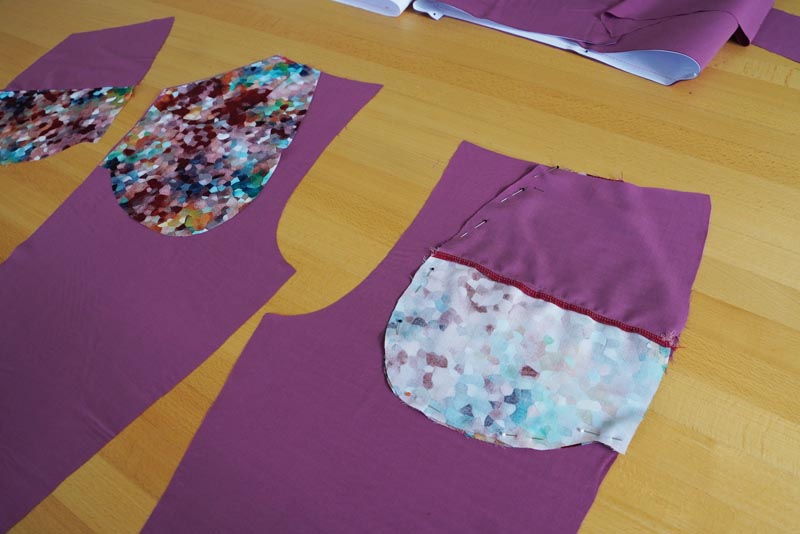 Jak ušít jednoduché dámské široké letní kalhoty s rozparkem - šití klínové kapsy - kompletace kapsového váčku