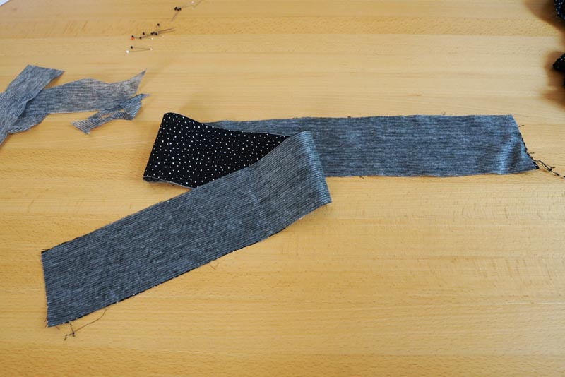 Střih na dámskou zavinovací sukni - návod jak ušít dámskou sukni - pásek