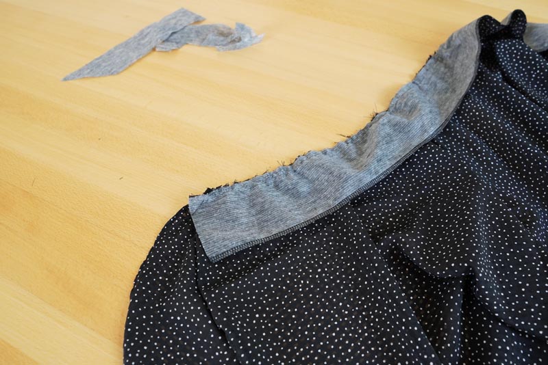 Střih na dámskou zavinovací sukni - návod jak ušít dámskou sukni - pásek