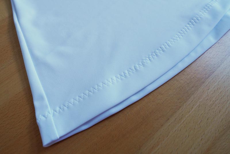 Střih na dámskou šortkovou sukni (sukni s všitými kraťasy) - spodní lem sukně