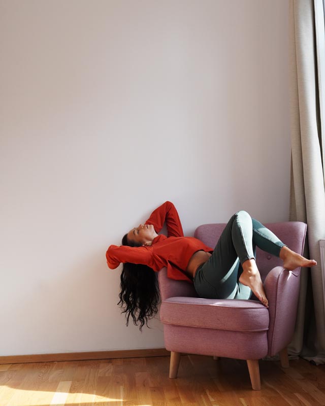 Střih na dětskou a dámskou crop mikinu - návod jak ušít mikinu