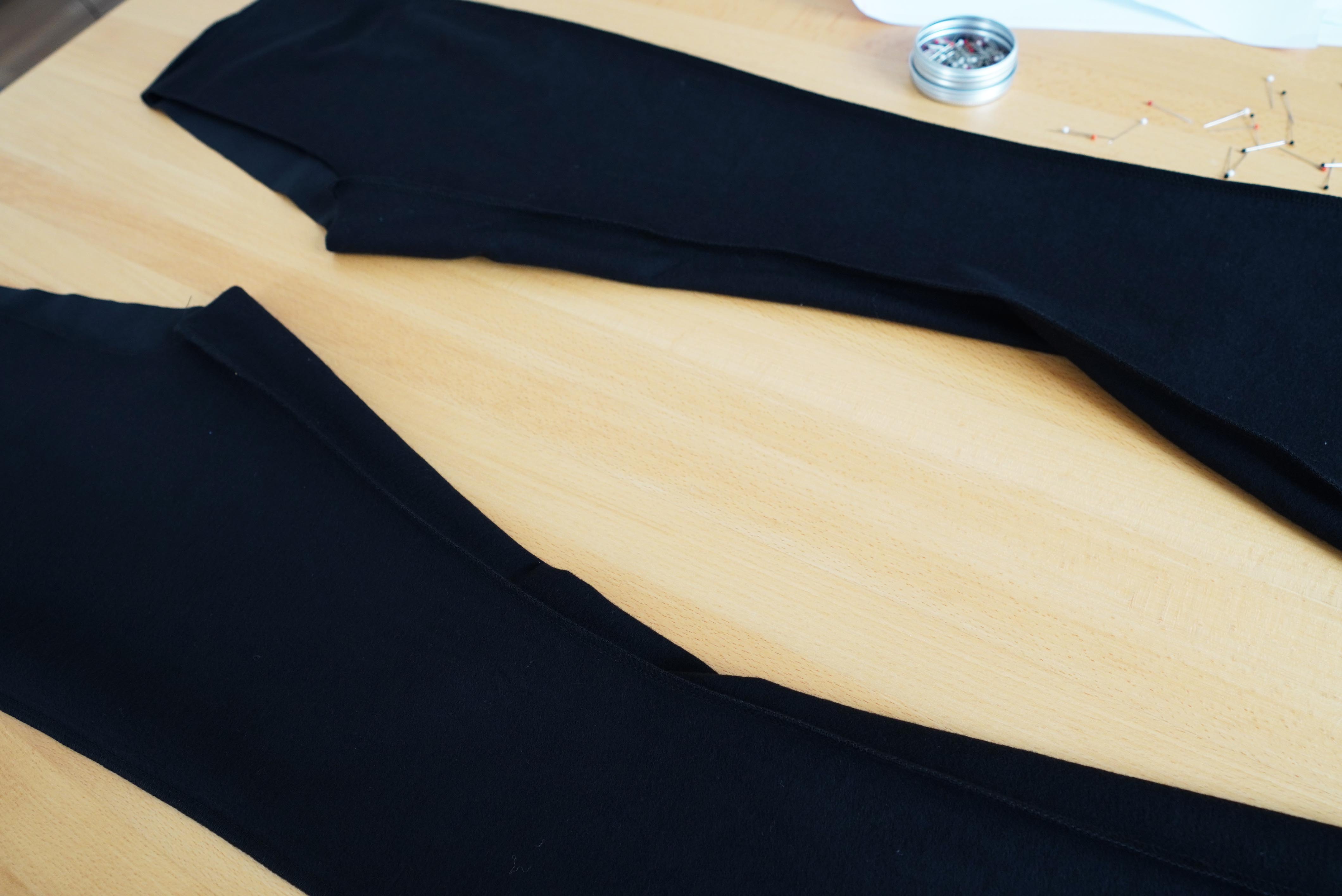 Střih na jednoduché elastické zvonáče s vysokým pasem a návod na šití zdarma