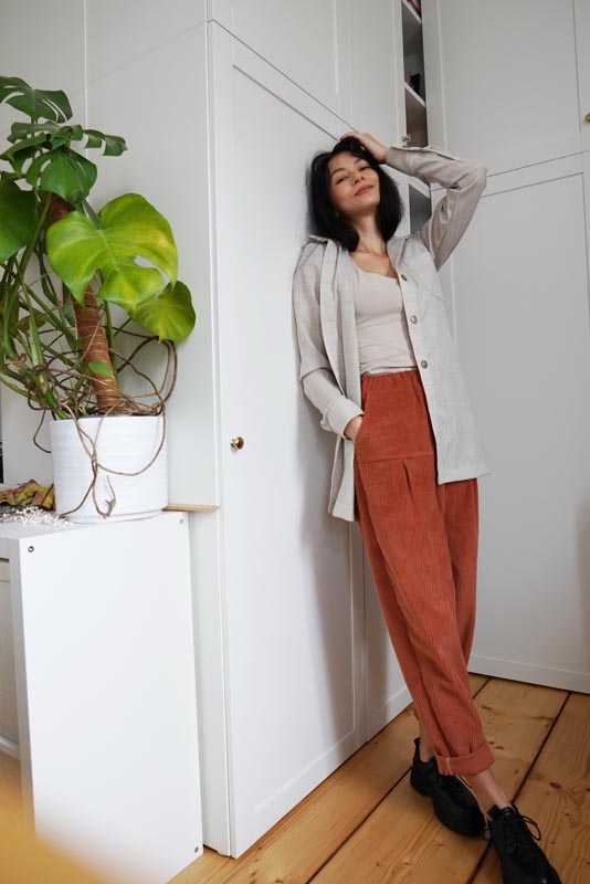 Střih a návod jak ušít jednoduchou dámskou vrchní košili