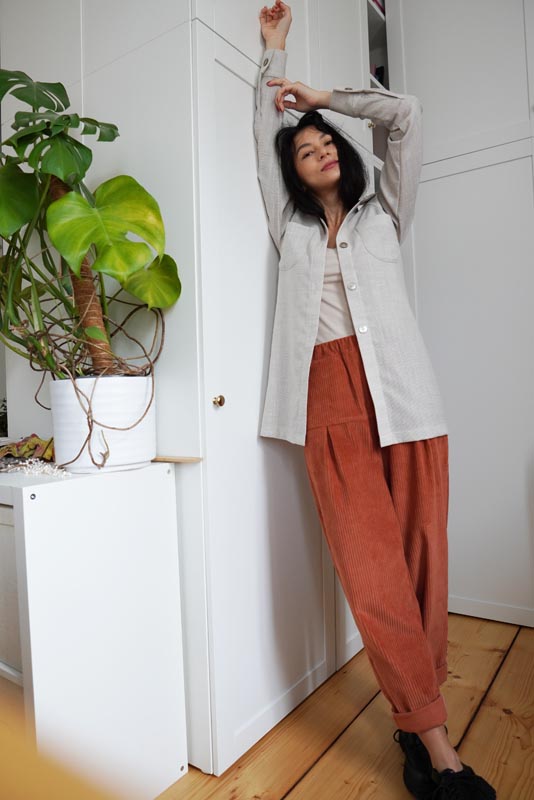 Střih a návod jak ušít jednoduchou dámskou vrchní košili