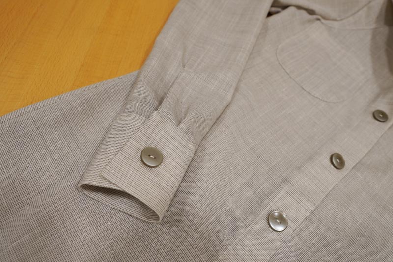 Jak ušít jednoduchou dámskou vrchní košili, podrobný návod na šití krok za krokem zdarma + střih v dámských velikostech 32-60.