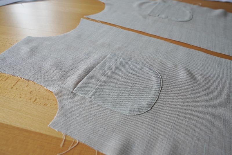 Jak ušít jednoduchou dámskou vrchní košili, podrobný návod na šití krok za krokem zdarma + střih v dámských velikostech 32-60. Šití kapes