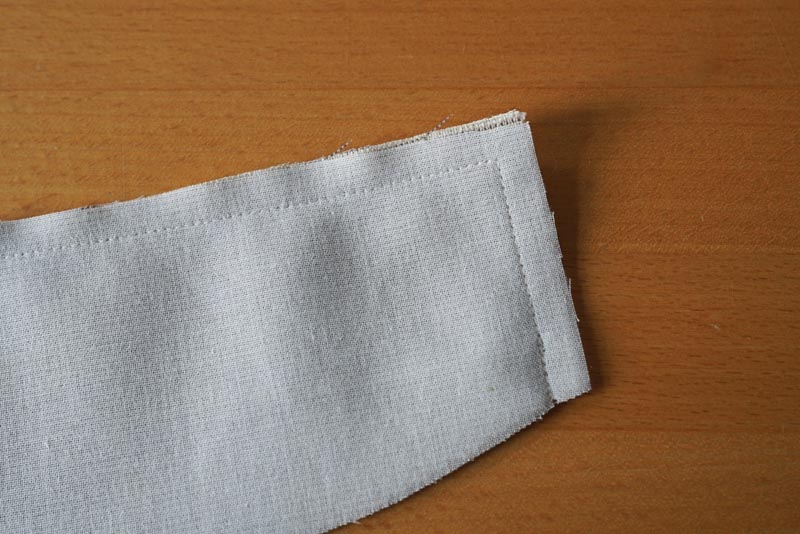 Jak ušít jednoduchou dámskou vrchní košili, podrobný návod na šití krok za krokem zdarma + střih v dámských velikostech 32-60. Límec