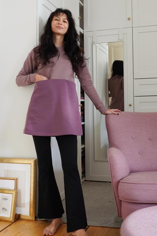 Střih na pohodlné dámské mikinové šaty (tuniku) + návod na šití zdarma