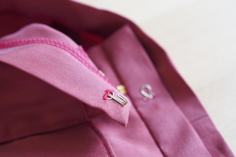 Jak ušít dámské volné kalhoty - kalhotové zapínání