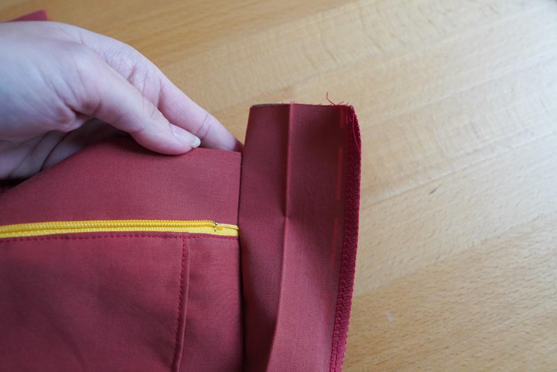 Jak ušít dámské volné kalhoty - pasový límec