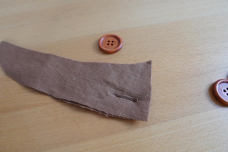 Střih na dámskou variabilní vestu - knoflíkové dírky