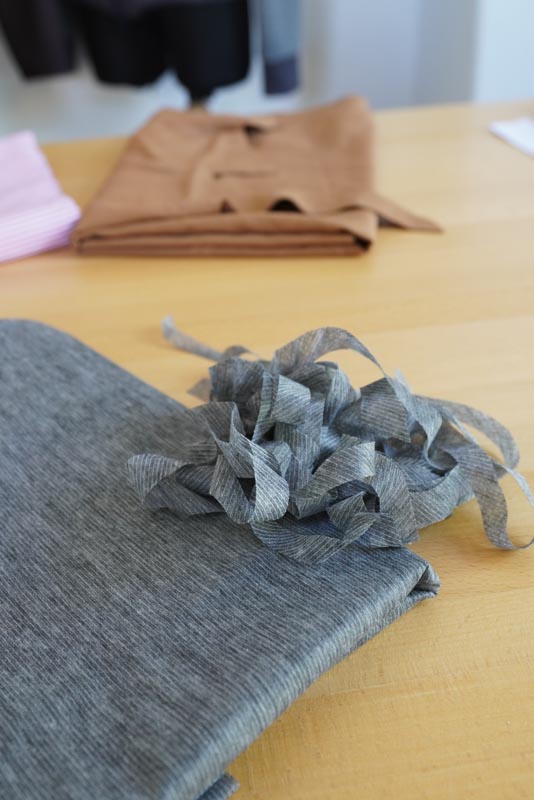 Střih na dámskou variabilní vestu - podžehlení