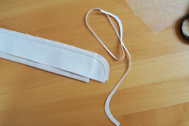 Střih na dámskou košili s klasickým límcem a krátkým rukávem + návod jak ušít košili - límec