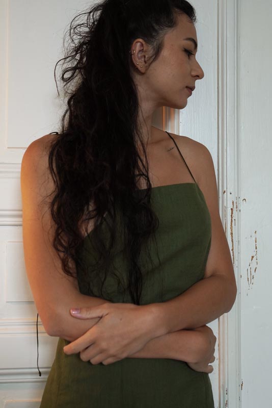Sewing pattern for women's linen dress with spaghetti straps and exposed back LINEN - detailed instructions on how to sew a women's dress