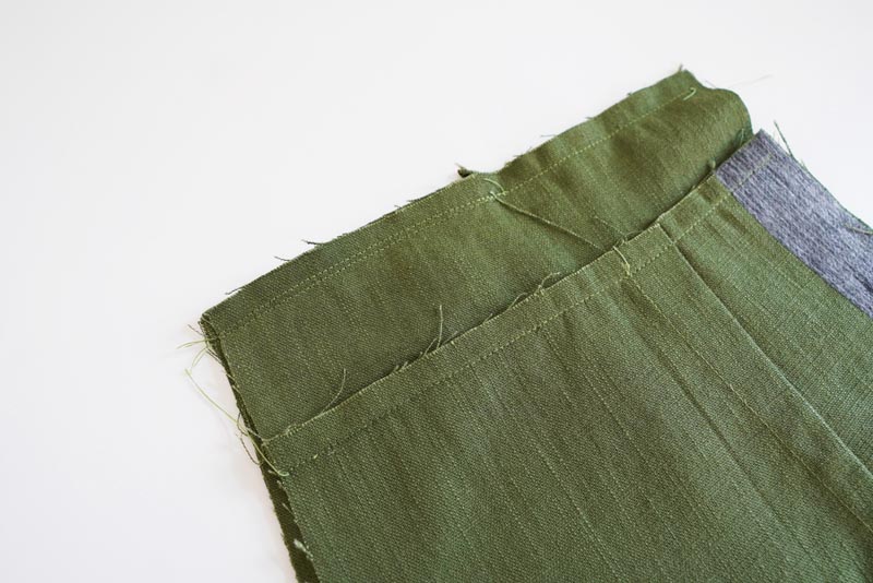 Střih a návod jak ušít dámské lněné šaty se špagetovými ramínky a odhalenými zády - druhá část pásku