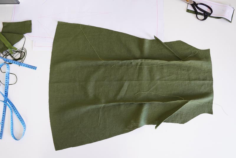 Sewing pattern for women's linen dress with spaghetti straps and exposed back LINEN - bust and waist darts