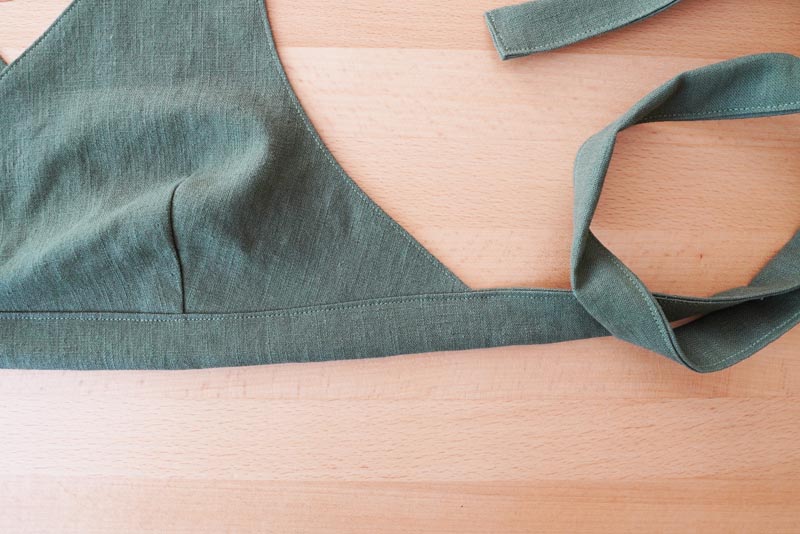 Návod jak ušít dámskou podprsenku - spodní lem