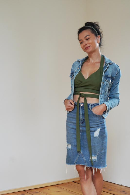 Střih a návod jak ušít dámskou zavinovací podprsenku