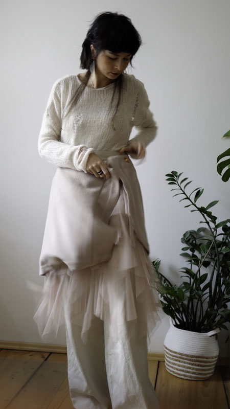 PDF střih a návod jak ušít dámskou zavinovací pouzdrovou sukni