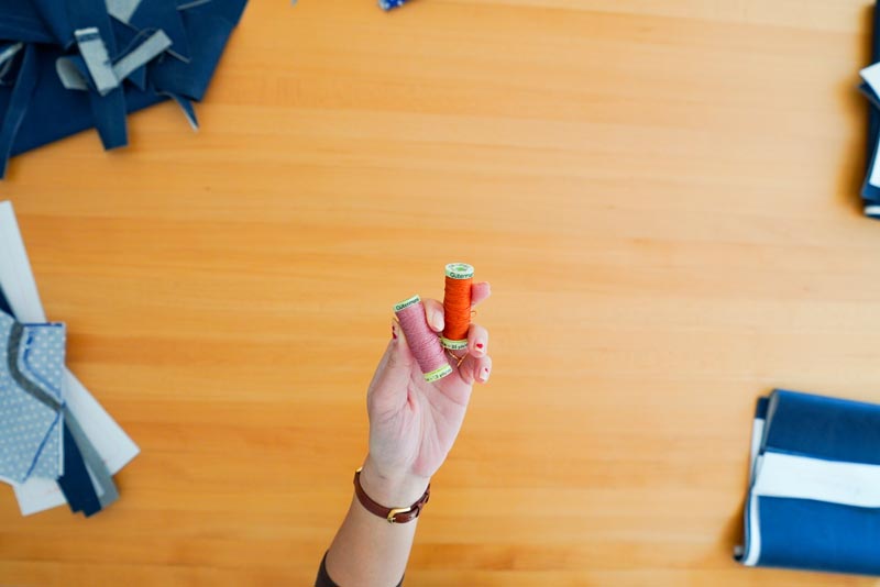 Jak ušít džíny - speciální nitě