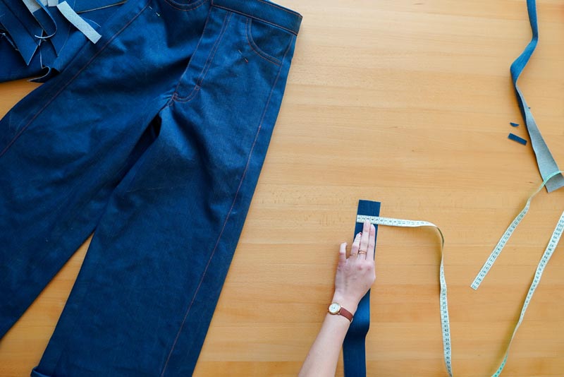 Jak ušít džíny - očka pro pásek