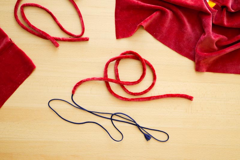 Jak ušít overal - jak ušít špagetová ramínka