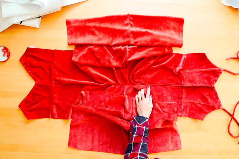 Jak ušít overal - šití knoflíkové légy