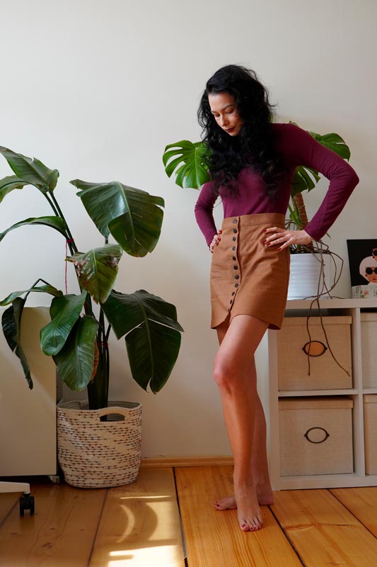 Střih a návod na šití nadčasové mini sukně