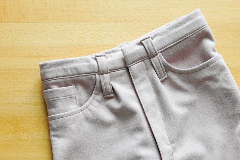Jak ušít dámské elegantní šortky - dokončení pásku