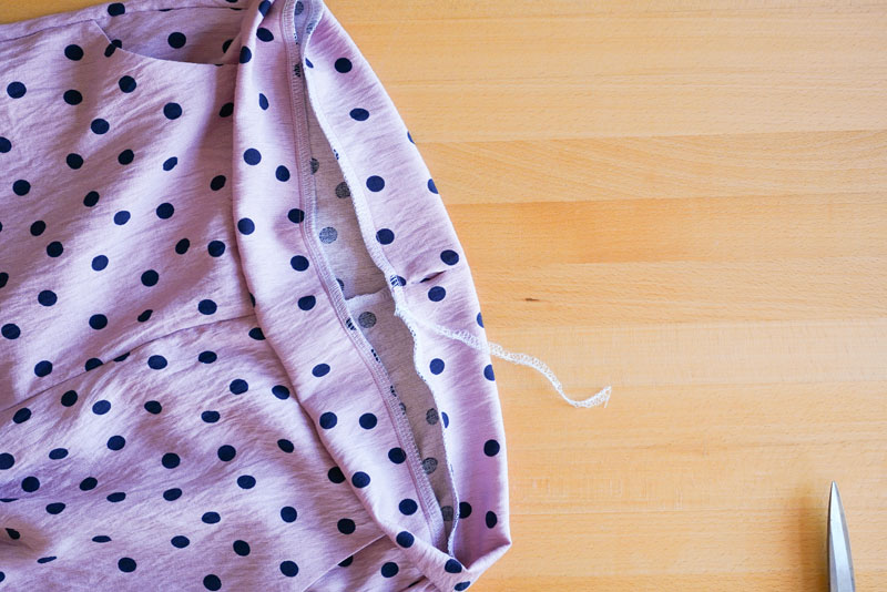 Střih a návod jak ušít dámské široké letní kalhoty UNWIND - Vypracování tunýlku v pase pro gumu