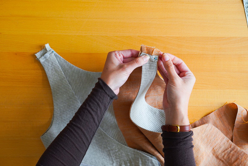 Střih a návod jak ušít pohodlné dámské šaty - podsádka