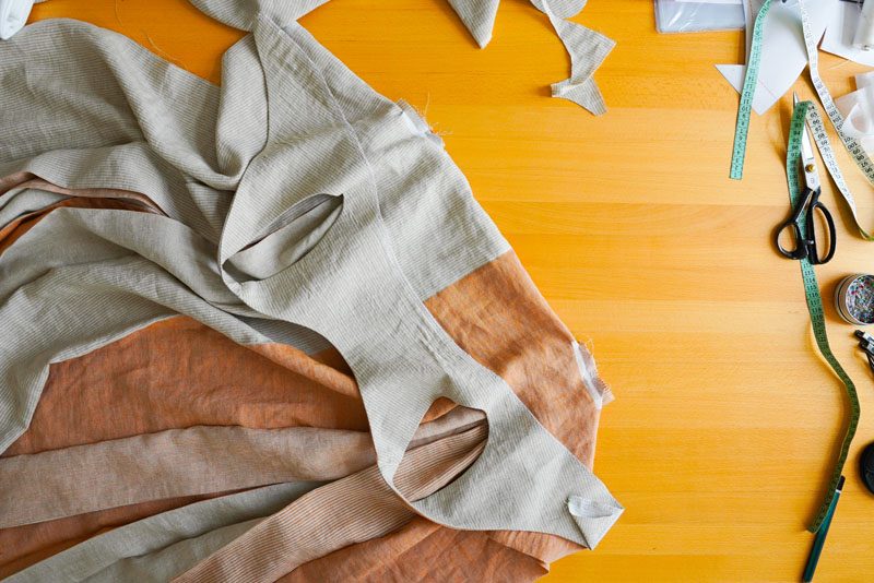 Střih a návod jak ušít pohodlné dámské šaty - vsadky