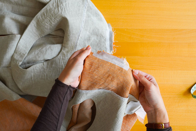 Střih a návod jak ušít pohodlné dámské šaty - vsadky