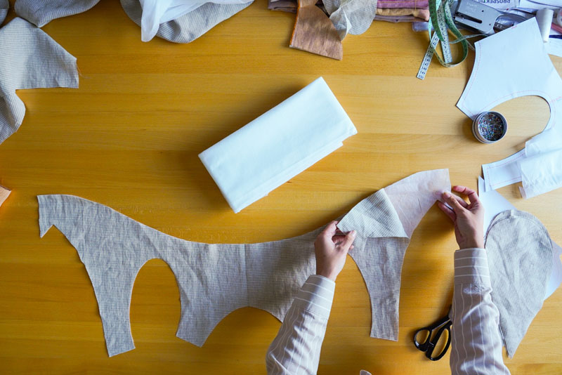 Střih a návod jak ušít pohodlné dámské šaty - vyztužení